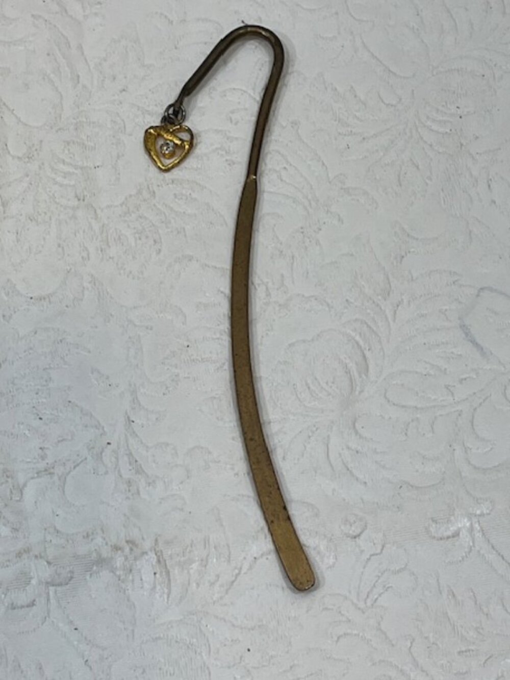 Metal Heart Page-Hook Bookmark Antiqued Gold-Toned Metal Charm Rhinestone5.75"H